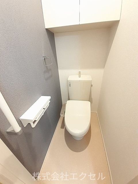 ククナ 温水洗浄便座です。