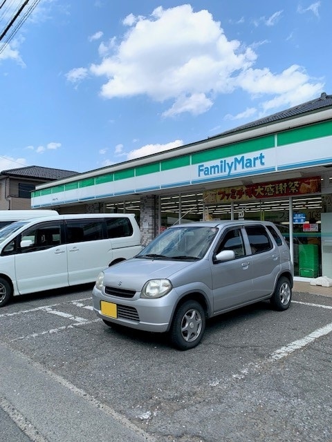 ククナ ﾌｧﾐﾘｰﾏｰﾄ 青梅大門店