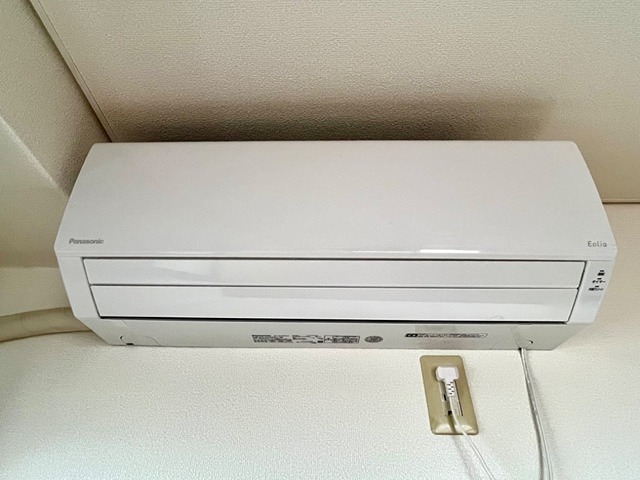 スカイヒルズほそや エアコン完備で1年中快適に生活できます。