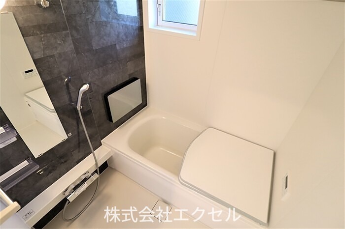 ストリーム久米川 浴室テレビ付きです。