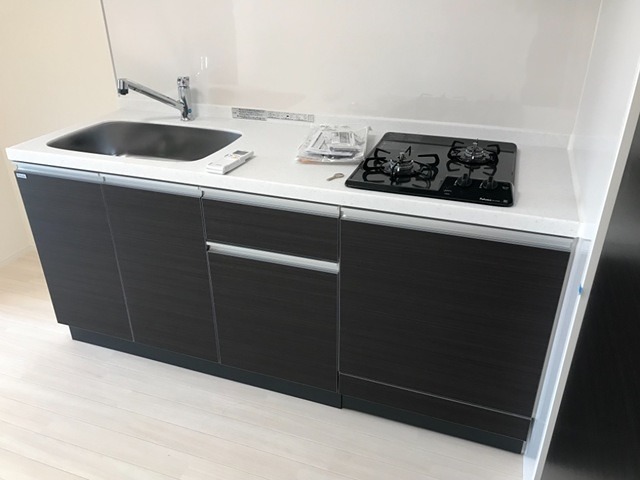 アンソレイェ システムキッチン