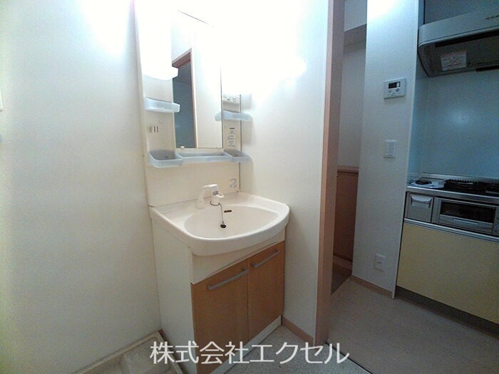 エミネンス 洗髪洗面化粧台です。