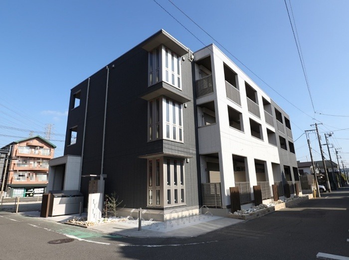 橋本駅徒歩圏内です。