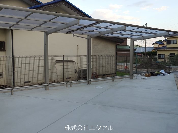 メゾンドカルマン 駐輪場です。