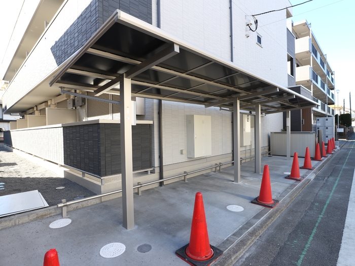 コンフォール東橋本２丁目 屋根付きの駐輪場です。