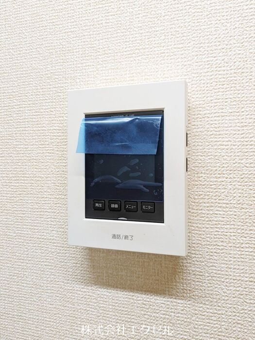 マロウコート TVモニターホンです。