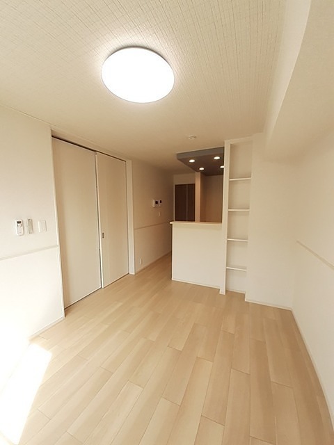 カーサエスカリエ 明るい室内です。