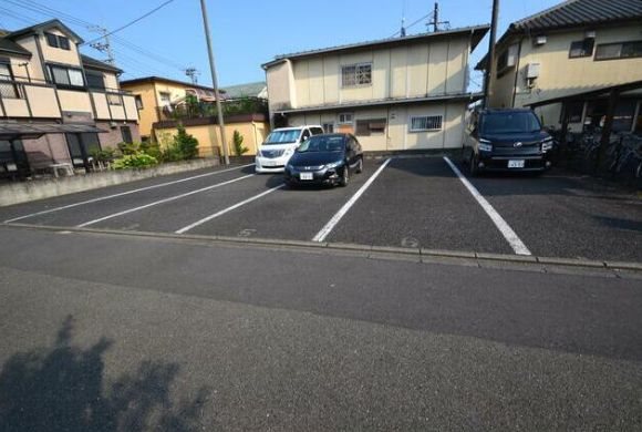 スモールマウンテンハイム 駐車場