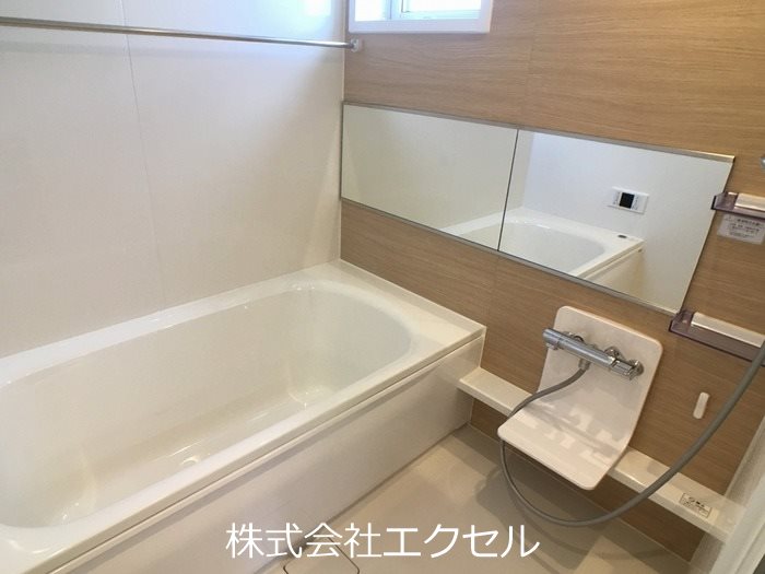さくら 追い焚き、浴室乾燥機付き。