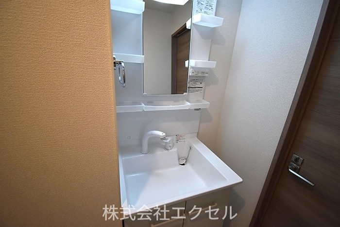 Dスクエア乞田 洗髪洗面化粧台です。