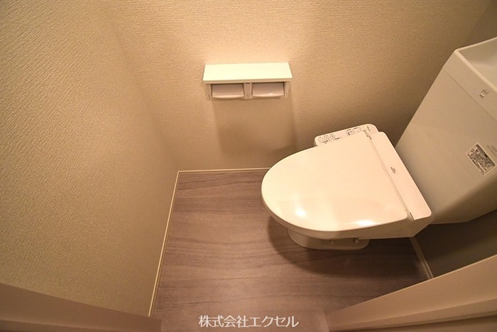 Dスクエア本町 温水洗浄便座です。