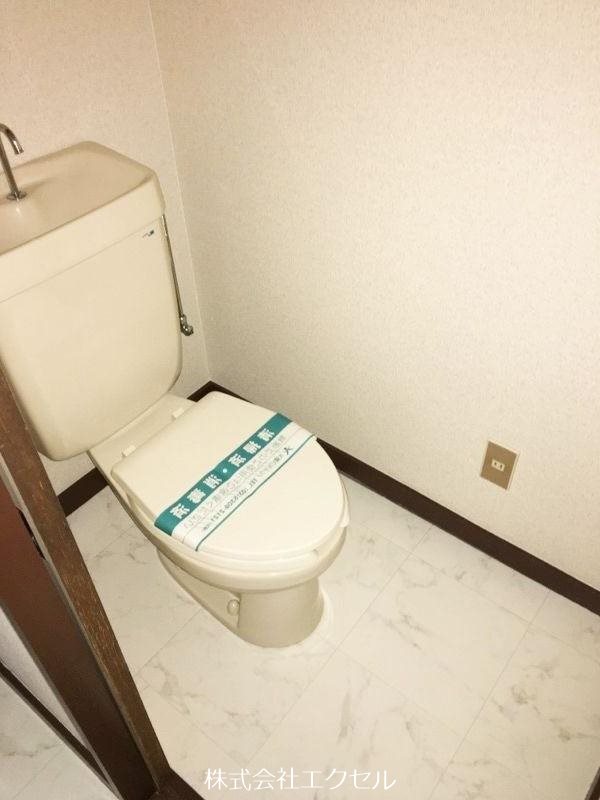 サンライズマンション 清潔感のあるトイレです。