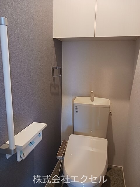 オリーブ きれいなトイレです。