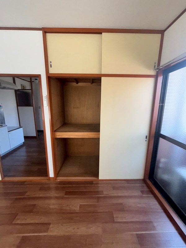 髙橋ビル 収納完備