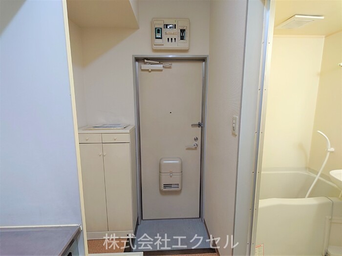 ＮＦコープ2 シューズボックス完備の玄関です。