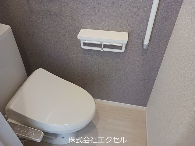 カリーノ8 きれいなトイレです。