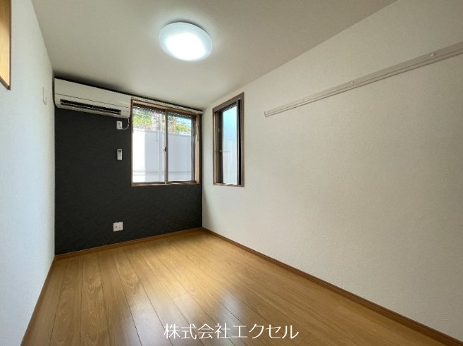 西国分寺エスプリ 明るい洋室です。