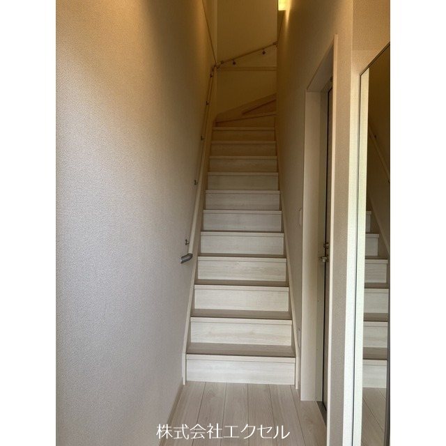エスパース恋ヶ窪BASEⅡ  シューズボックス付きです。