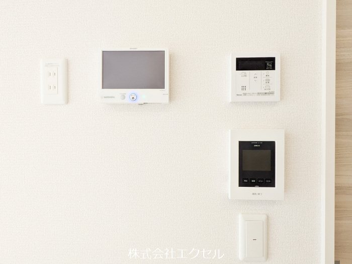 サニーコートライアン5 モニター付きインターホンです。