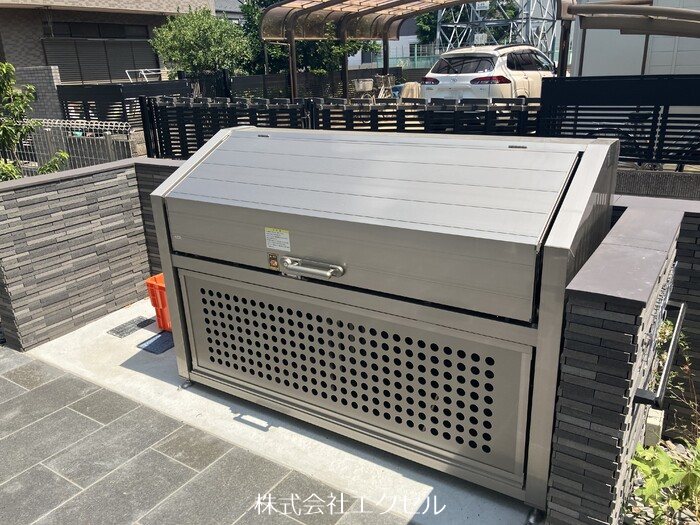 Dアセット栄町 ごみ置き場です。