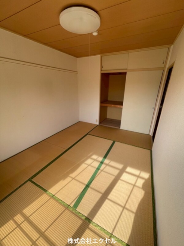 オールージュ清水 ベッドルーム