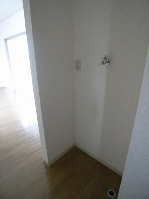 コーポラス松本 室内洗濯機置き場
