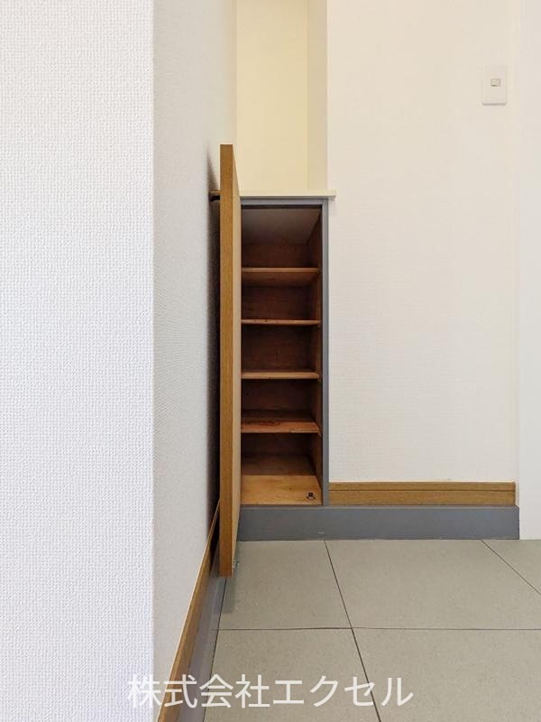 グランバリュー八王子北野 シューズBOXです