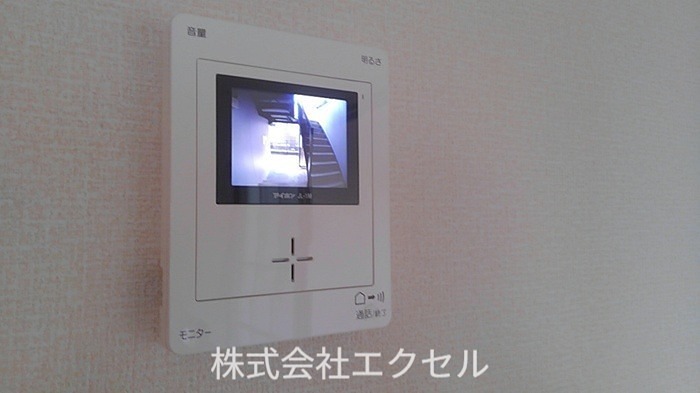 クレールパピヨンN モニター付きインターホンです。