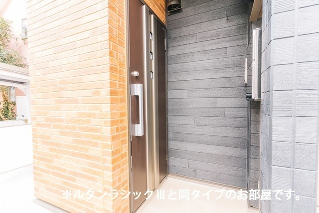 アイビードットオザク 玄関
