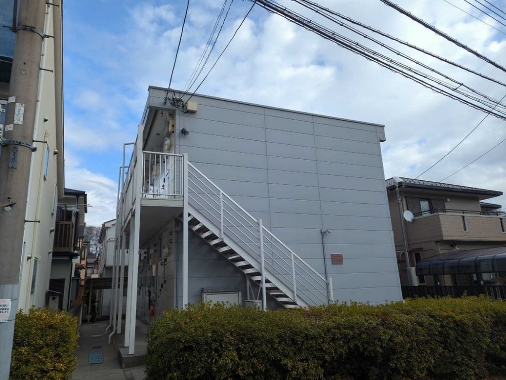 レオパレス清水が丘 外観