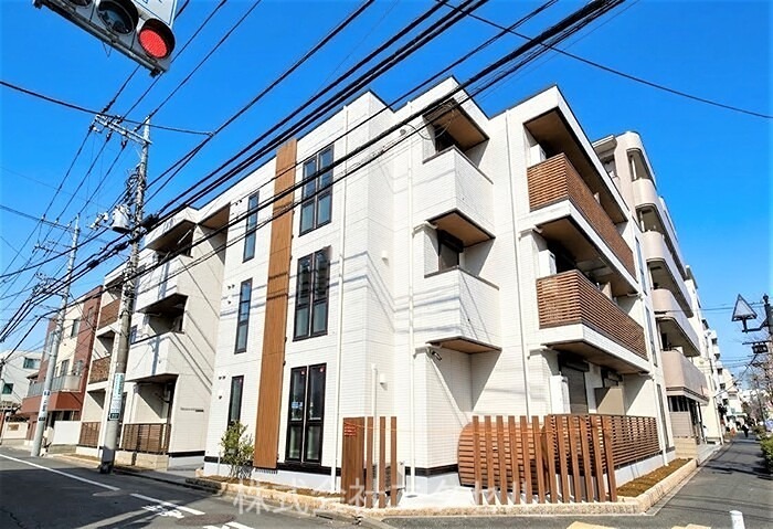 立川駅10分圏内の新築です