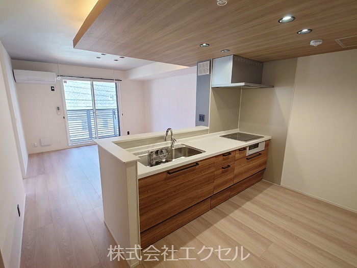 AuspiciousHouse  カウンターキッチンです。