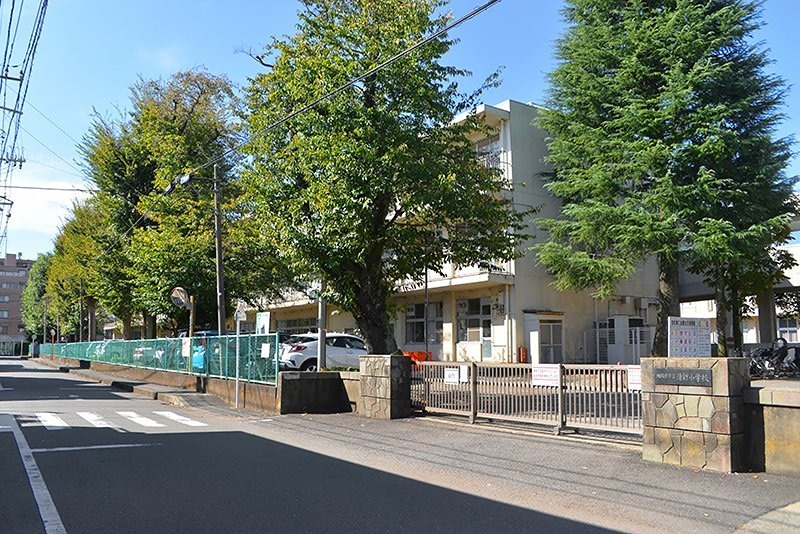 カーサ門源 相模原市立清新小学校