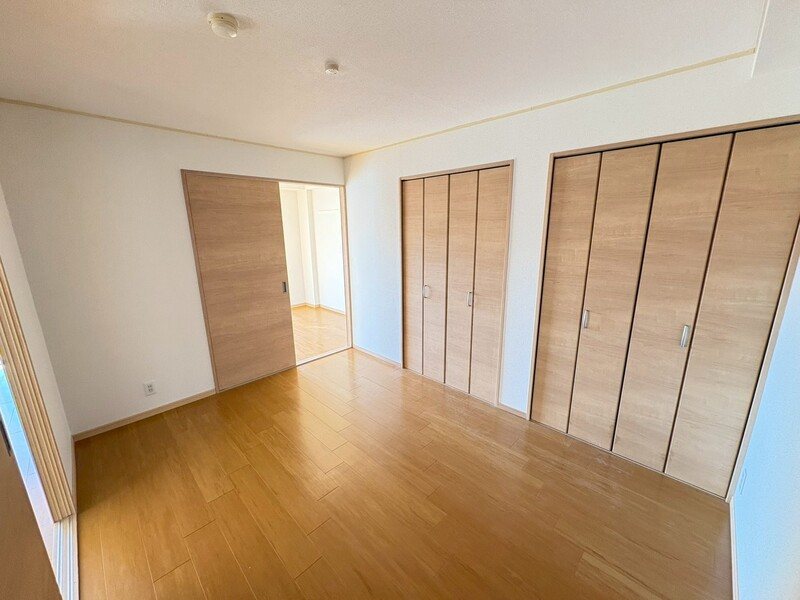 ヴィーナスヴィラ 日当たり良好の明るいお部屋です。