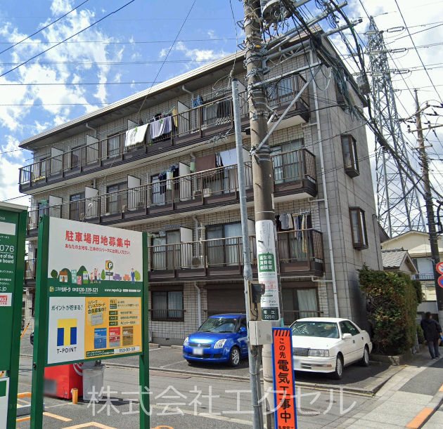 福生駅、東福生駅徒歩圏内です。