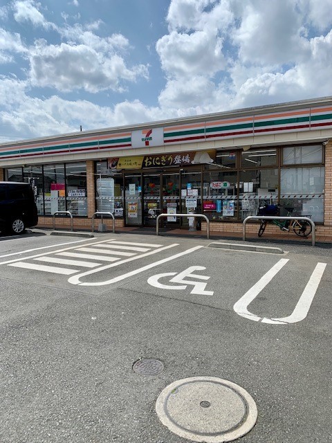 メゾン　エトワール セブンイレブン瑞穂長岡４丁目店まで150m