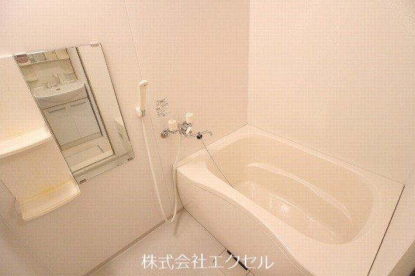 ラシエスト 浴室乾燥機付きです。