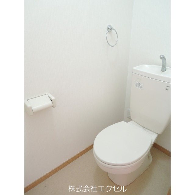 アムールTODORI 綺麗なトイレです。