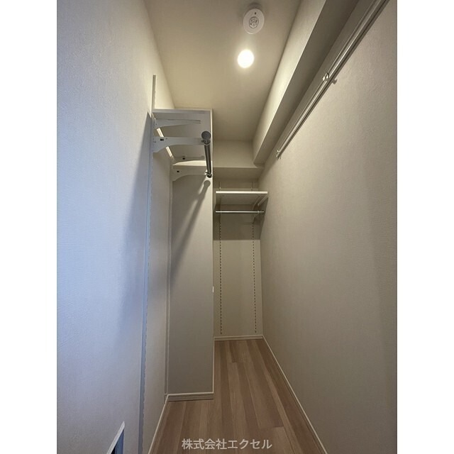 ドゥーエ府中1 収納