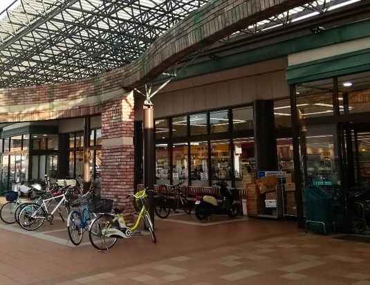 アムールコンフォート ﾏﾙﾌｼﾞ千ヶ瀬店