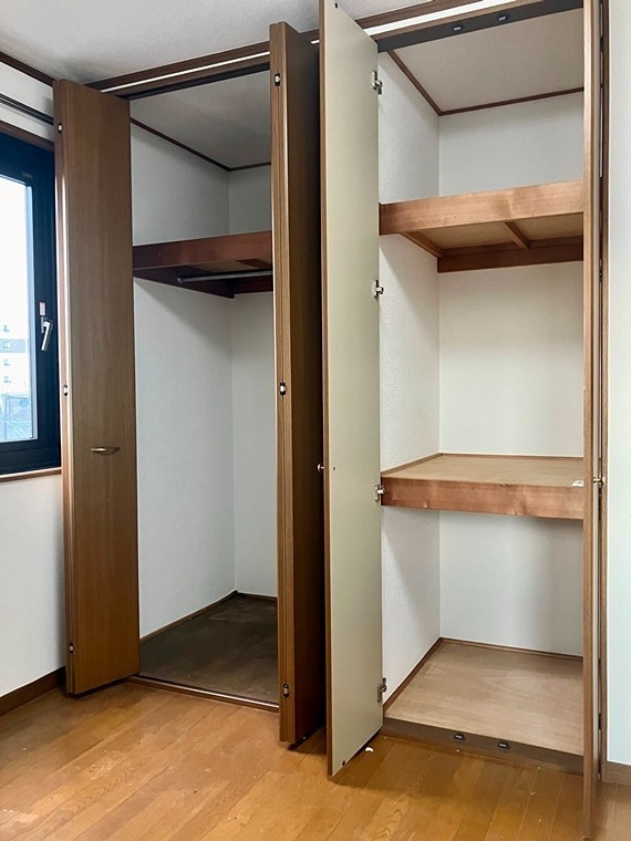 浅間町戸建 収納