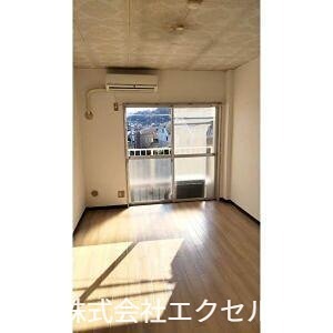 サンハイム石坂 エアコン付きです。