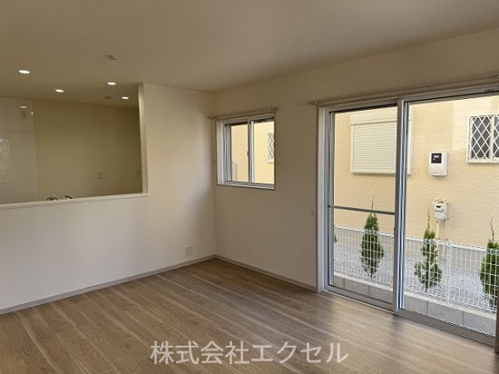 並木町3丁目戸建賃貸住宅 15畳のLDKです！