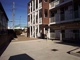レオパレスグランパルク小柳 設備・仕様は号室により異なる為、現況を優先致します。