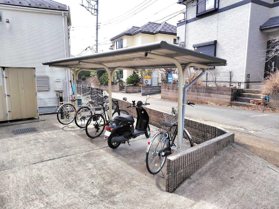 レオパレスルミエール その他