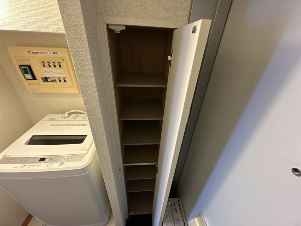 レオパレスグランパルク小柳 その他