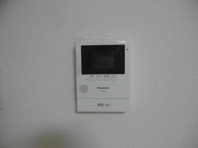 パルコモンクロダ  安心のＴＶドアホンです。