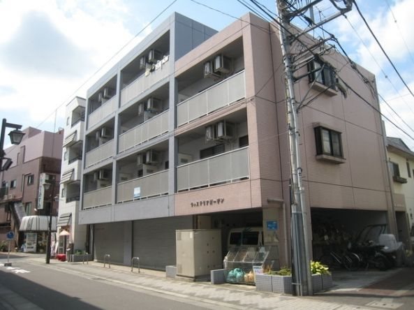重厚感のある外観です。