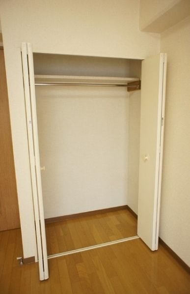 ウィステリアガーデン 収納完備でお部屋を広くお使いいただけます。