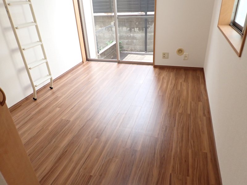 ハイム都Ⅲ ロフト付のお部屋です